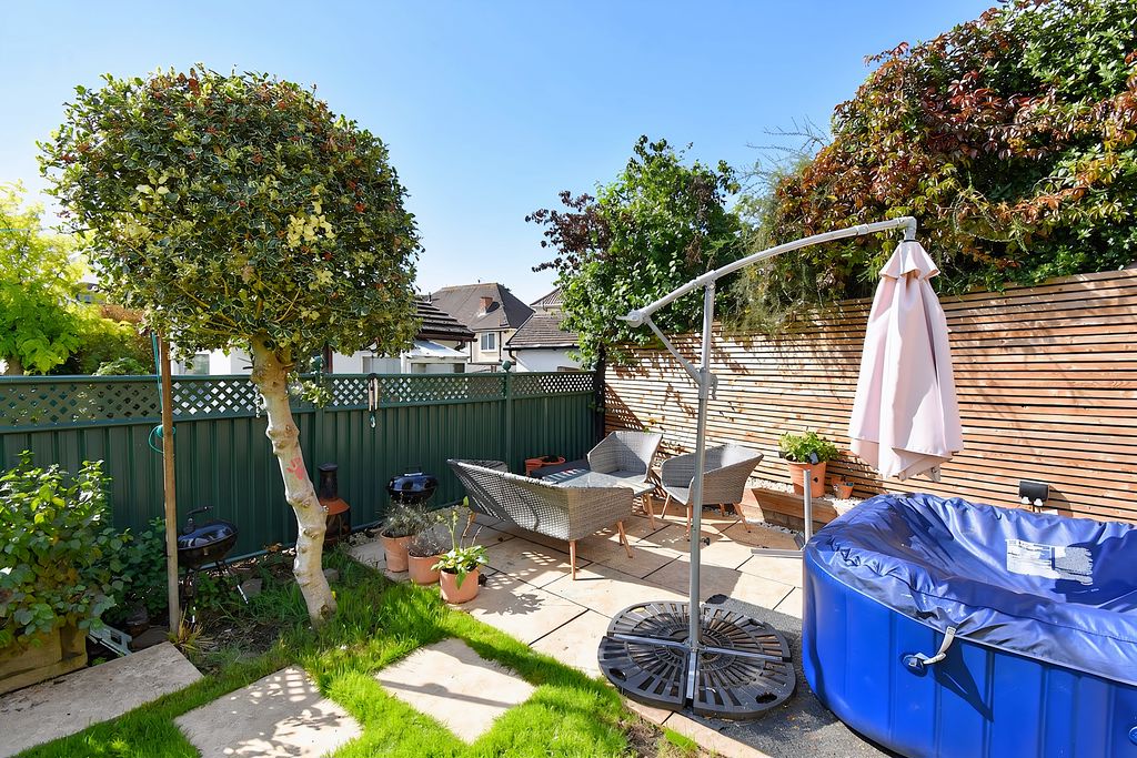 Patio- click for photo gallery